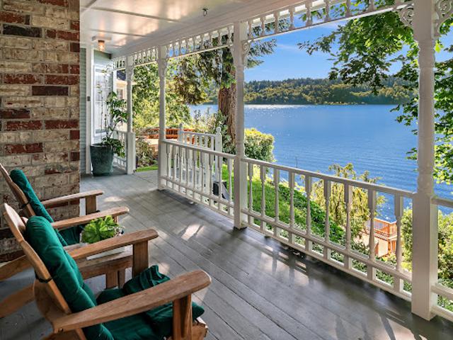 House for sale in Vashon, Washington