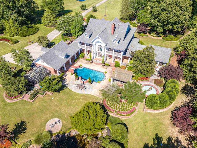 House for sale in Tennessee