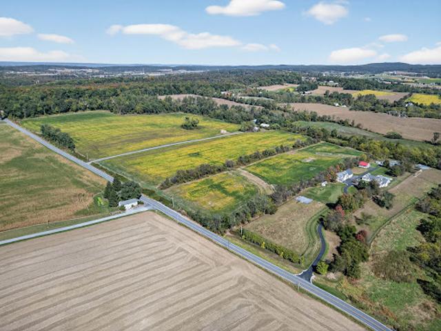 House for sale in Elizabethtown, Pennsylvania