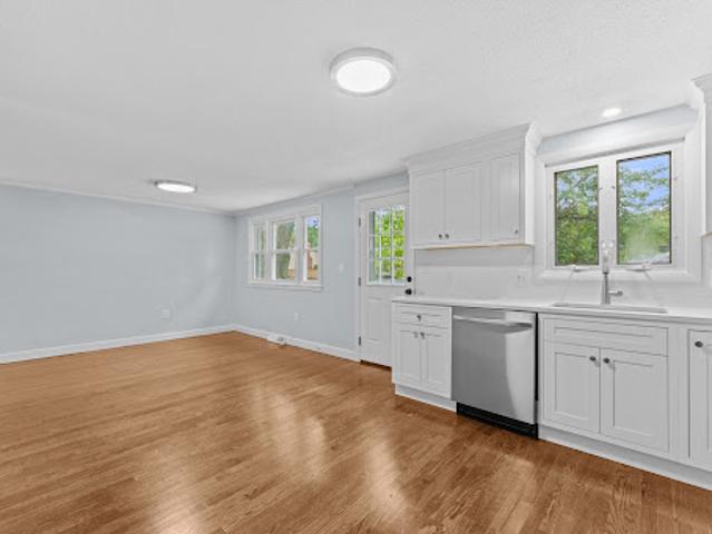 House for sale in Woburn, Middlesex County