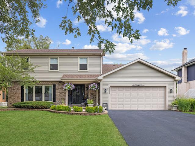 House for sale in Darien, DuPage County