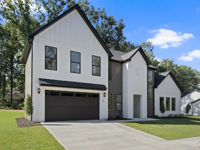 House for sale in Taylors, Greenville County