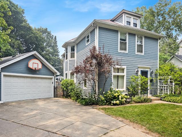House for sale in Evanston, Illinois