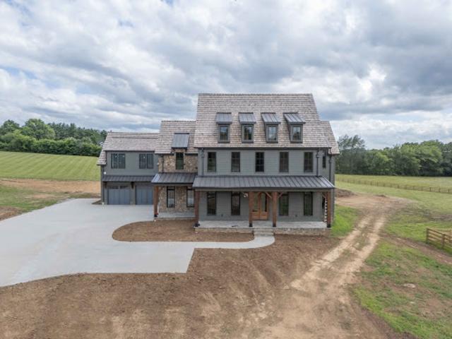 House for sale in Tennessee