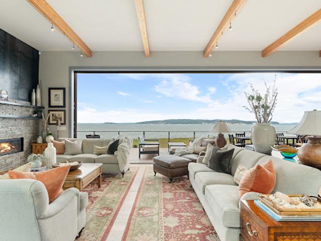 House for sale in Washington