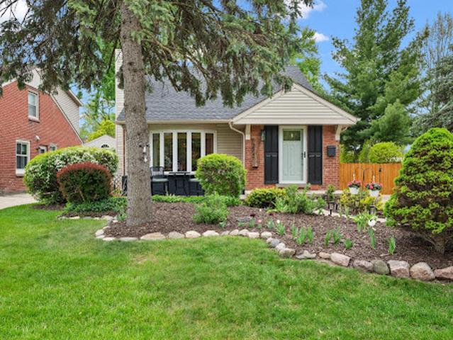 House for sale in Huntington Woods, Michigan