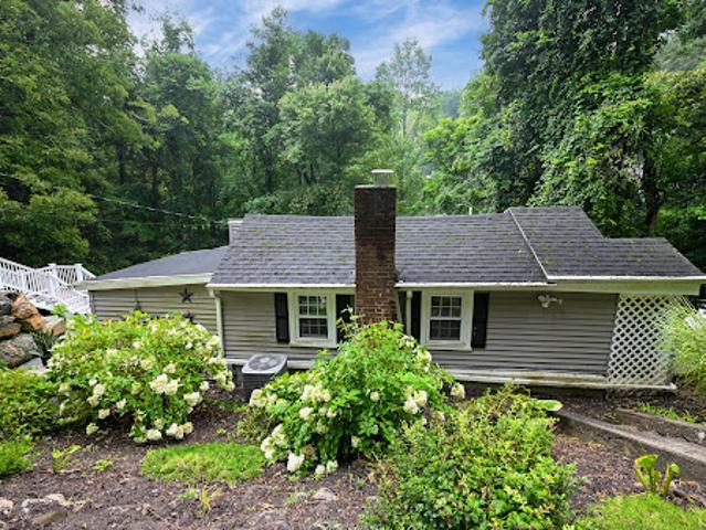 House for sale in Newtown, Connecticut