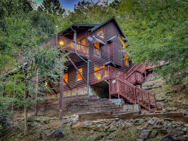 House for sale in Mineral Bluff