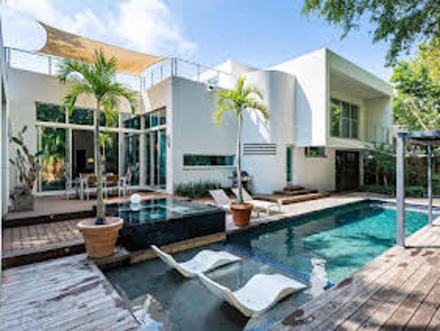 House for rent in Miami