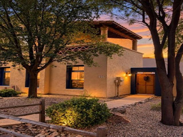 House for sale in Tubac, Santa Cruz County