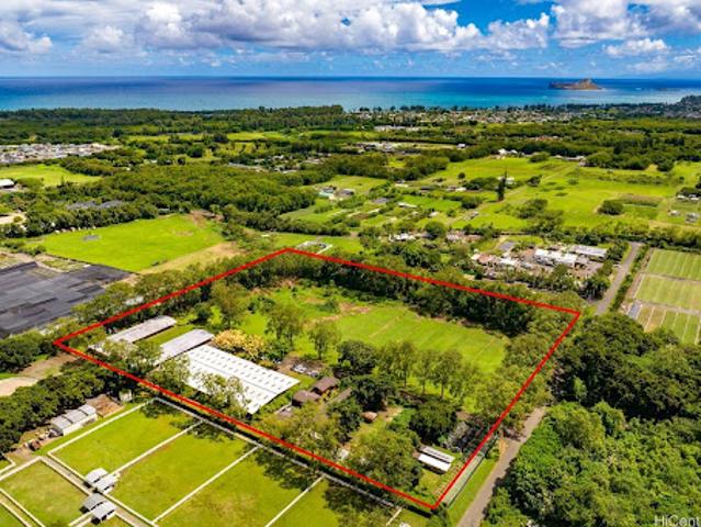 House for sale in Waimanalo, Honolulu County