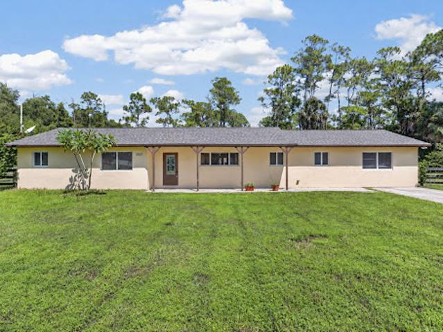 House for sale in Loxahatchee Groves, Palm Beach County