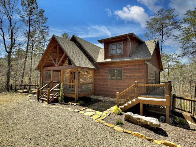 House for sale in Mineral Bluff
