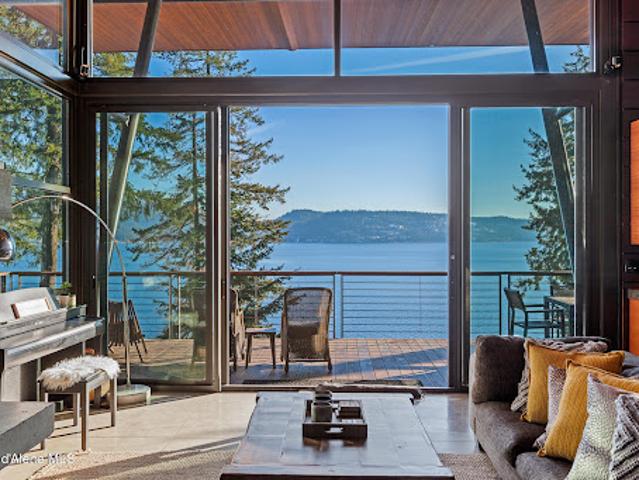 House for sale in Coeur d'Alene, Kootenai County