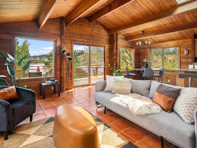 House for sale in Vashon, Washington