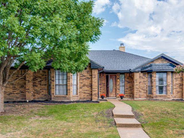 House for sale in Rowlett