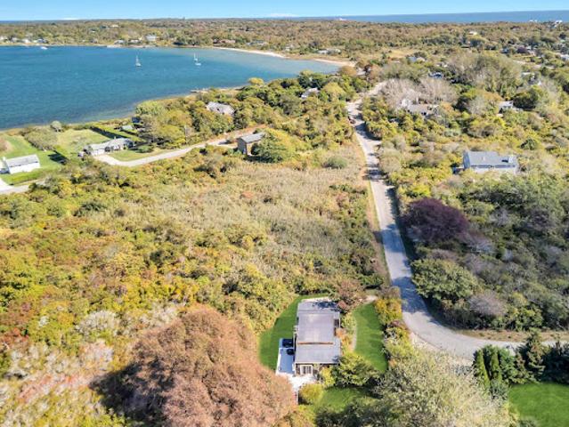 House for sale in Wainscott, New York
