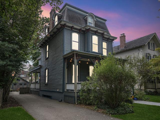 House for sale in Bloomfield, New Jersey