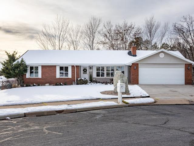 House for sale in Centerville, Utah