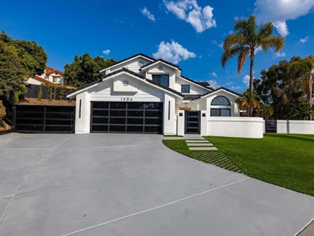 House for sale in Vista, California