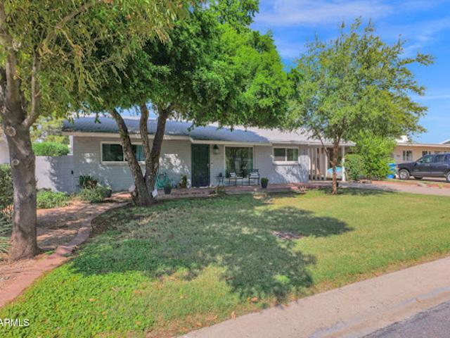 House for sale in Phoenix, Maricopa County