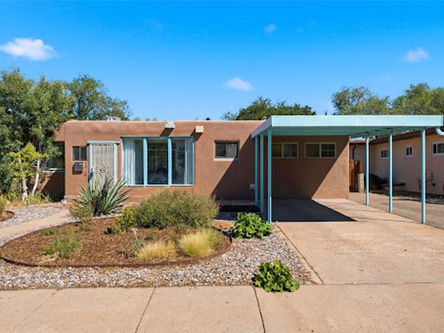 House for sale in Santa Fe, New Mexico