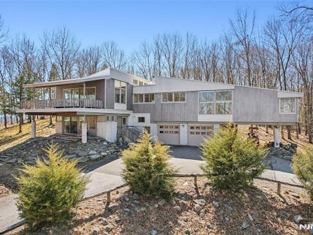 House for sale in Westtown, New Jersey