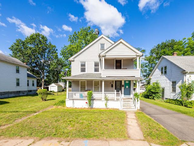 House for sale in East Hartford