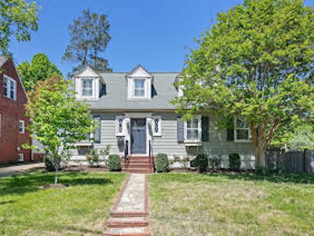 House for sale in Arlington