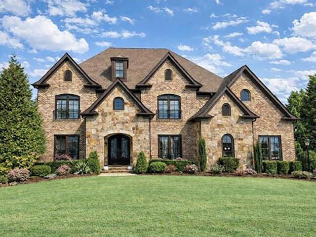 House for sale in Suwanee, Georgia