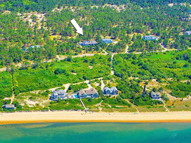 House for sale in Wainscott, New York