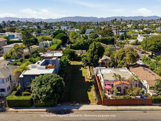 House for sale in Canoga Park, California