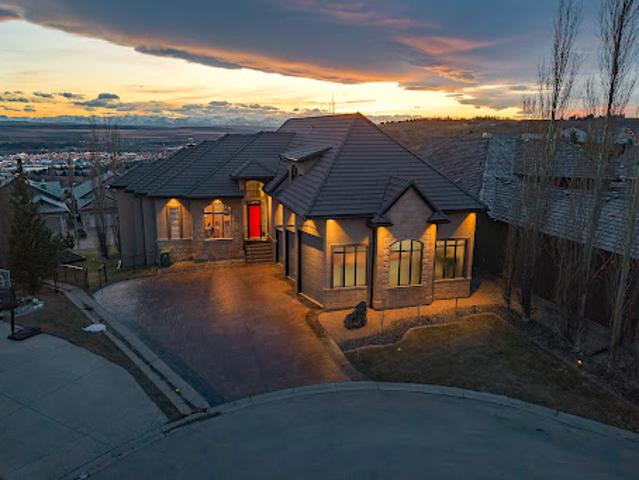House for sale in Alberta