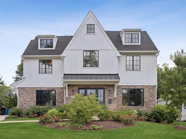 House for sale in Hinsdale, Illinois