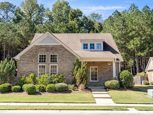 House for sale in Hoover, Jefferson County