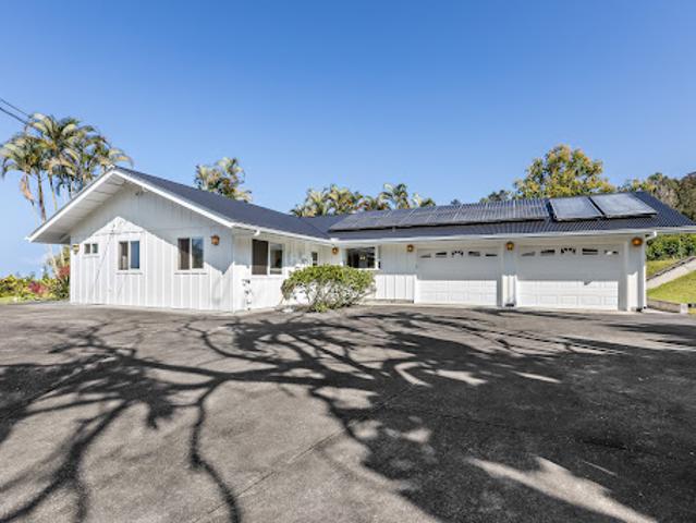 House for sale in Holualoa, Hawaii