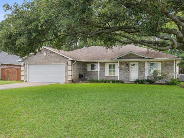 House for sale in Gulf Breeze, Santa Rosa County