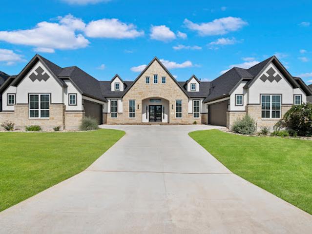 House for sale in Medina, Texas