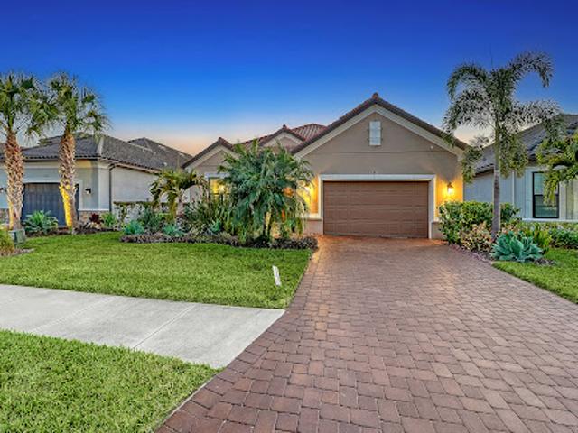 House for sale in Lakewood Ranch, Florida