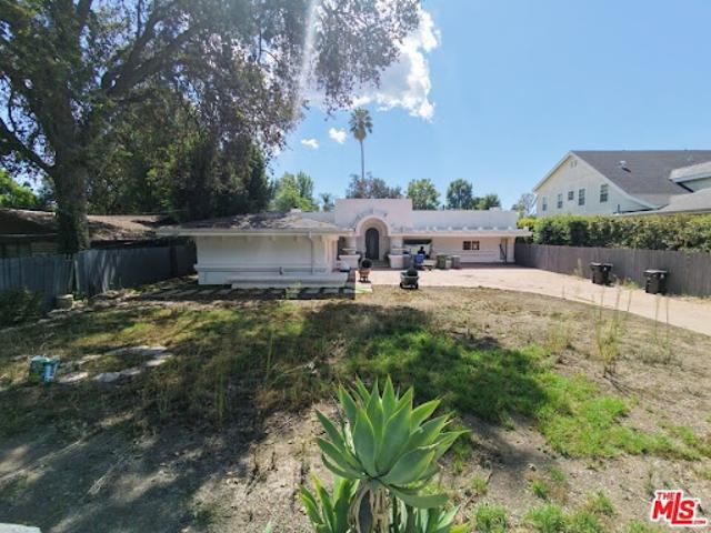 House for sale in Woodland Hills, Los Angeles