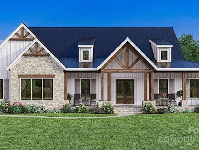 House for sale in Horse Shoe, North Carolina