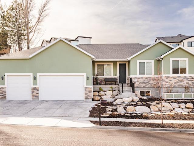 House for sale in Murray, Utah