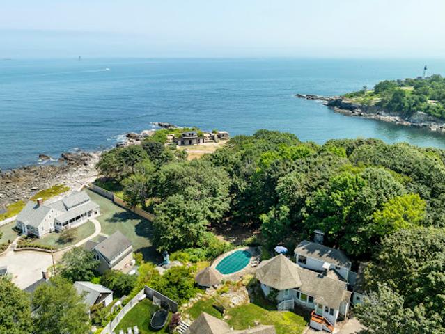 House for rent in Cape Elizabeth, Maine