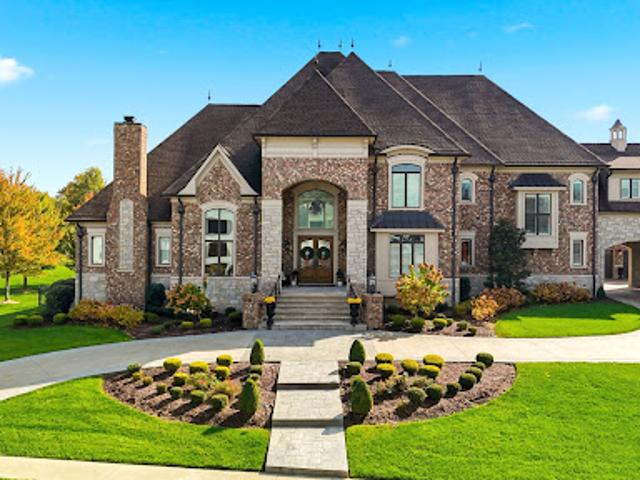 House for sale in Prospect, Kentucky