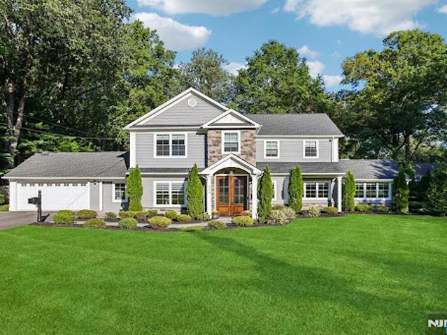 House for sale in Ridgewood, Bergen County