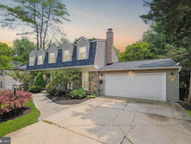 House for sale in Potomac