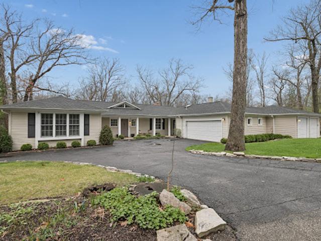 House for sale in Lake Bluff, Illinois