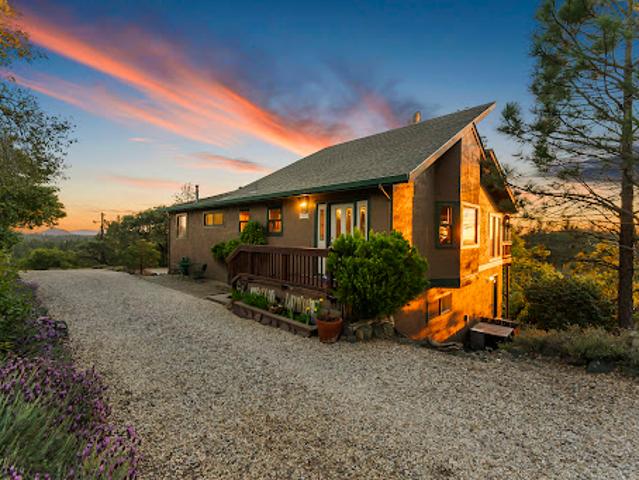 House for sale in Sutter Creek, California