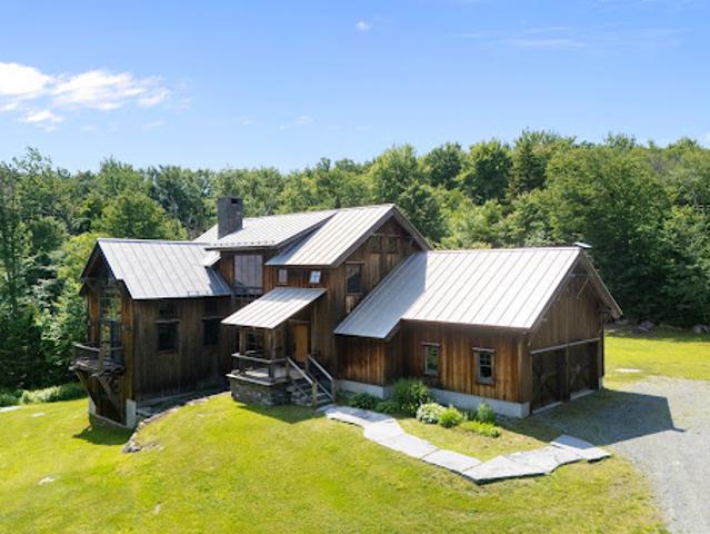 House for sale in Stratton, Vermont
