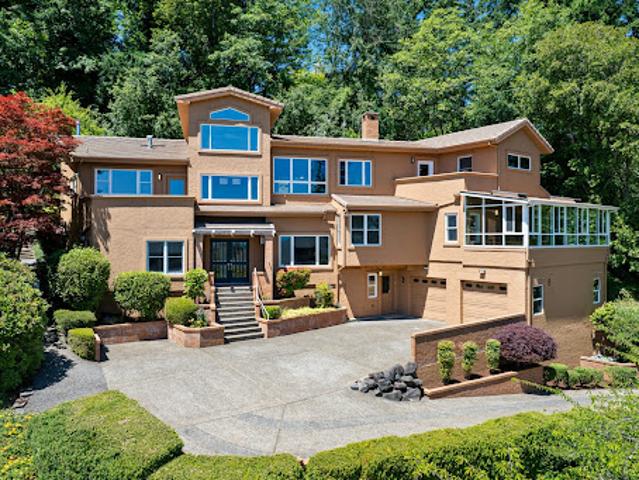 House for sale in Oregonia
